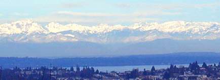 Experience a sunset in Fremont Peak Park